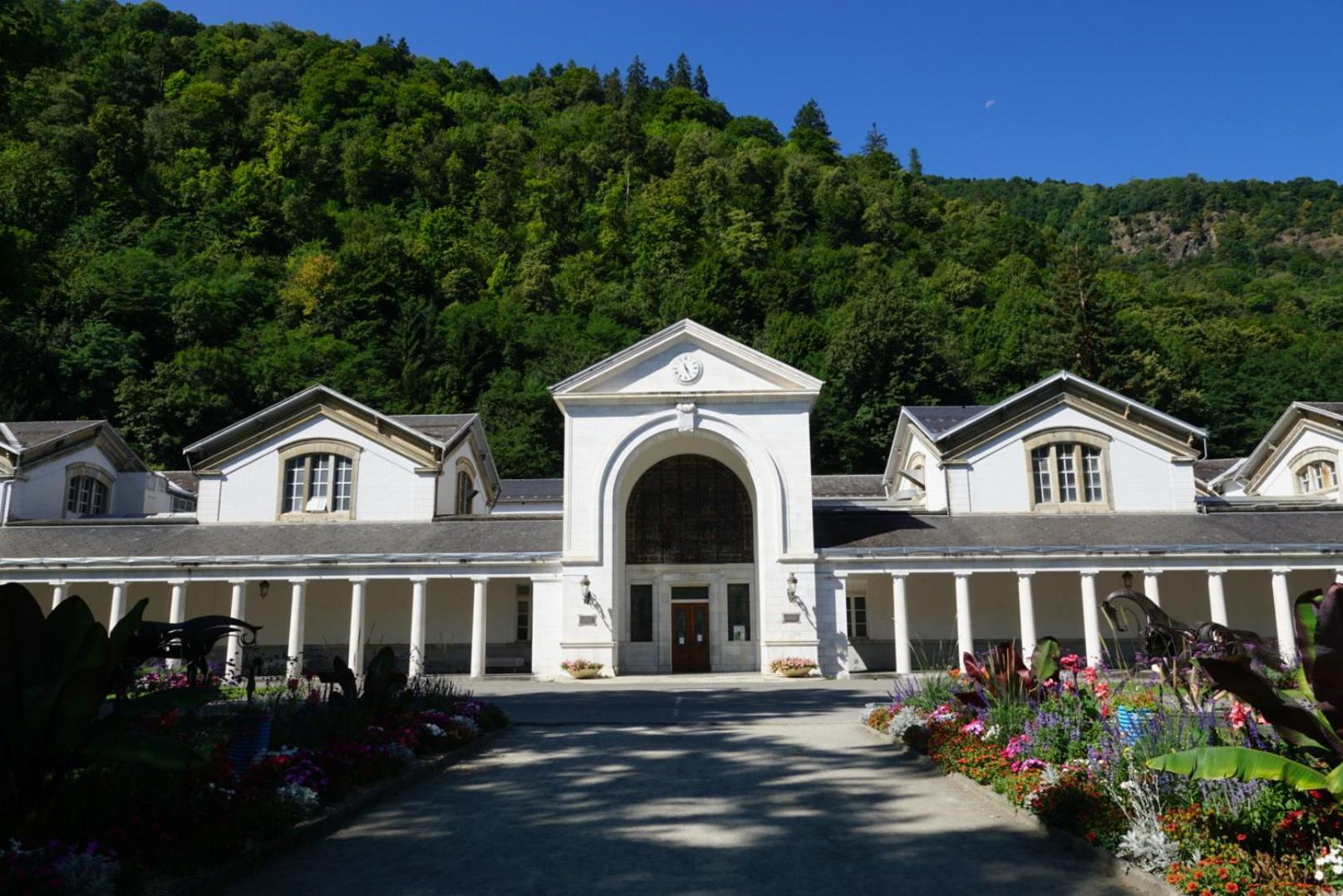Bagneres De Luchon, Residence Val De Jade, Beau T3 Meuble, Plein Centre, Pour 4 Ou 6 Personnes Exteriör bild